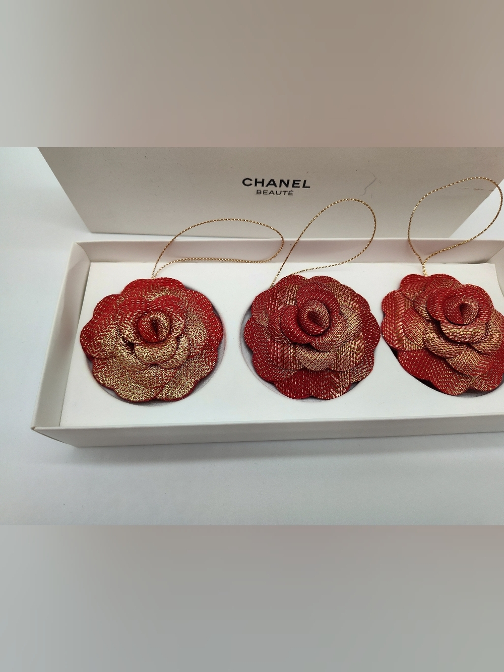 CHANEL BEAUTÉ Red Gold Camellia Holiday Ornaments Set of 3 GWP Boxed